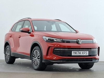 Used VW Tiguan Life 204 HP (150 kW) 2024 Red SUV