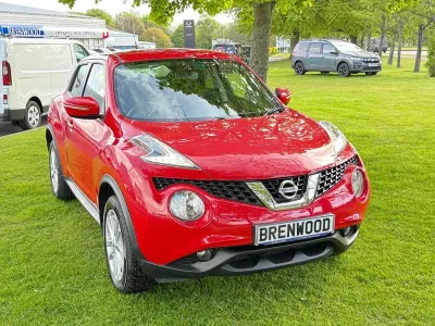 Gebraucht Nissan Juke Acenta 115 PS (84 kW) 2016 Rot SUV