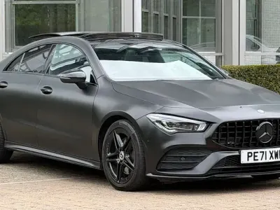 Usado Mercedes CLA200 AMG Line Premium Plus 163 HP (119 kW) 2021 Preto Coupé