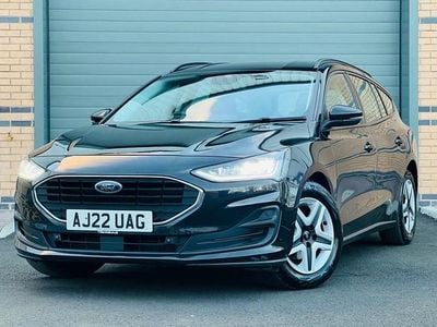 Black Used 2022 Ford Focus Zetec Estate | £6,995 (Good price)