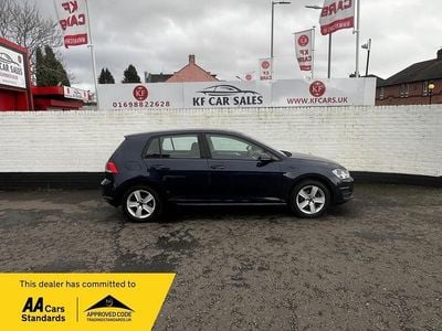 Used VW Golf VII Match 122 HP (89 kW) 2014 Blue Hatchback