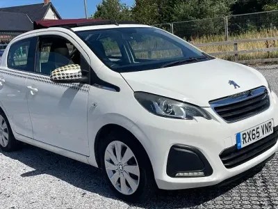 Used Peugeot 108 Active 68 HP (50 kW) 2015 White Cabriolet