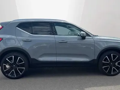 New Volvo XC40 Ultra 2026 Grey SUV
