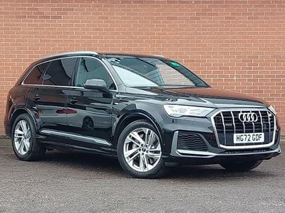Black Used 2022 Audi Q7 S-Line SUV | £37,998 (Fair price)