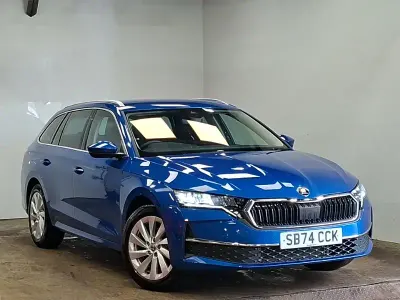 Used Skoda Octavia SE L 150 HP (110 kW) 2024 Blue Estate