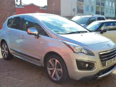 Used Peugeot 3008 Allure 2016 Silver Hatchback