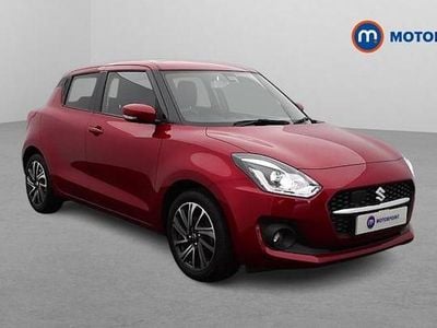 Używany Suzuki Swift SZ5 83 KM (61 kW) 2023 Czerwony Hatchback
