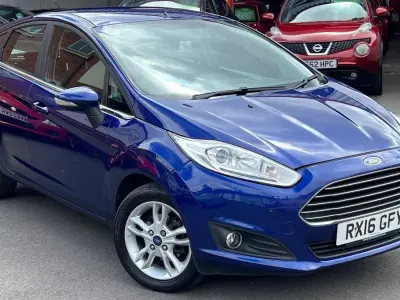 Used Ford Fiesta Zetec 82 HP (60 kW) 2016 Blue Hatchback