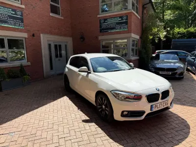 Used BMW 118 Sport Line 136 HP (100 kW) 2017 White Hatchback