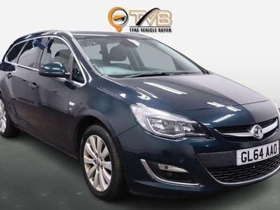 Used Vauxhall Astra Elite 165 HP (121 kW) 2014 Green Estate