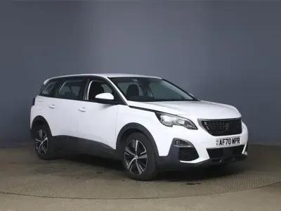 Gebraucht Peugeot 5008 Active 130 PS (95 kW) 2020 Weiß SUV