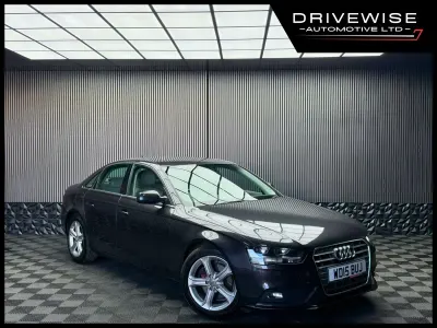 Usado Audi A4 163 HP (119 kW) 2015 Cinzento Sedan