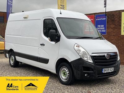 Used Vauxhall Movano 130 HP (95 kW) 2019 White MPV