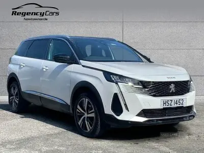 Used Peugeot 5008 Allure+ 130 HP (95 kW) 2023 White SUV