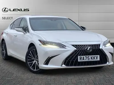 Used Lexus ES300H 218 HP (160 kW) 2026 Sonic white Sedan