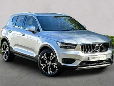 Usado Volvo XC40 Inscription 190 CV (139 kW) 2018 Plateado SUV