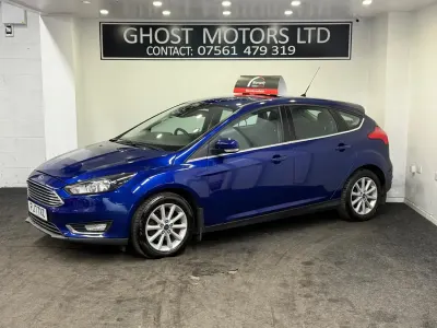 Używany Ford Focus Titanium 125 KM (91 kW) 2017 Niebieski Hatchback