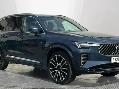Used Volvo XC90 Ultra 455 HP (334 kW) 2025 Blue SUV