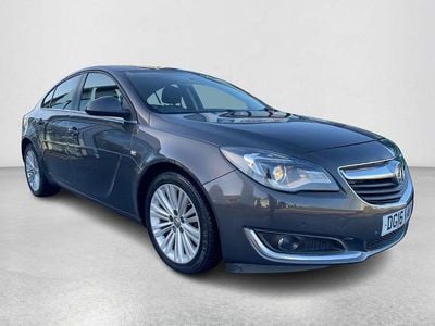 Grey Used 2016 Vauxhall Insignia Design Edition Hatchback | £6,014 (Fair price)