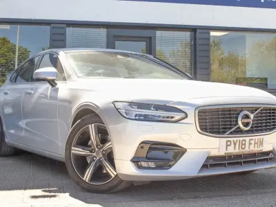 Usado Volvo S90 R-Design 190 CV (139 kW) 2018 Plateado Berlina