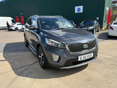 Used Kia Sorento 200 HP (147 kW) 2015 Grey SUV