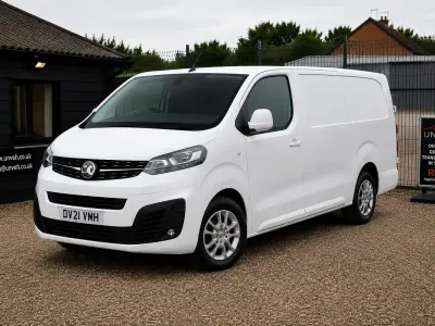 Used Vauxhall Vivaro Sportive 100 HP (73 kW) 2021 White MPV