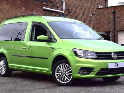Green Used 2017 VW Caddy Maxi Life Life MPV | £12,850 (Fair price)