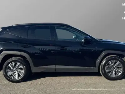 Używany Hyundai Tucson SE 150 KM (110 kW) 2023 Czarny SUV