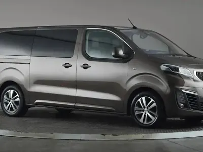 Używany Peugeot Traveller