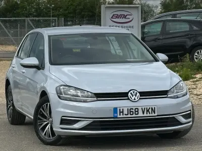 Used VW Golf VII SE 115 HP (84 kW) 2018 Silver Hatchback