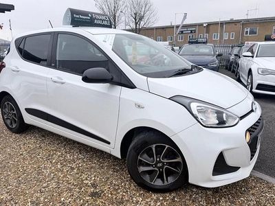 Used Hyundai i10 GO! 66 HP (48 kW) 2018 White Hatchback