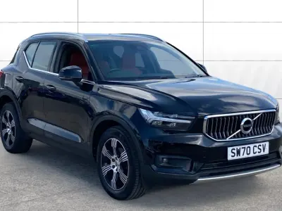 Usado Volvo XC40 Inscription 163 CV (119 kW) 2020 Negro SUV