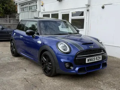 Used Mini Cooper S Hatch 192 HP (141 kW) 2019 Blue Hatchback