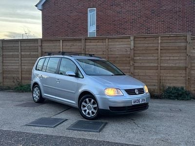 Silver Used 2006 VW Touran SE MPV | £2,000