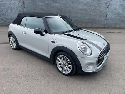 Usado Mini Cooper D Cabriolet 2018 Plateado Descapotable