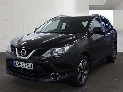 Used Nissan Qashqai N-Connecta 115 HP (84 kW) 2016 Black SUV