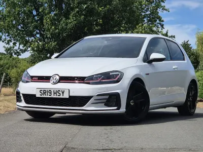 Used VW Golf VII GTI 245 HP (180 kW) 2019 White Hatchback