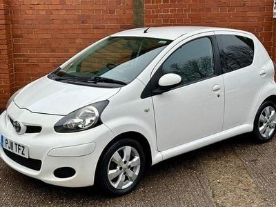 White Used 2011 Toyota Aygo Hatchback | £2,995 (Fair price)