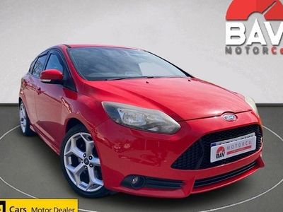 Used Ford Focus ST 2014 Red Hatchback