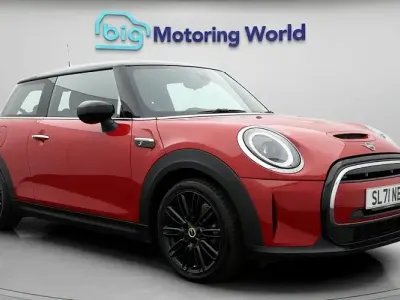 Used Mini Cooper S Level 2 135 kW (184 HP) 2023 Hatchback