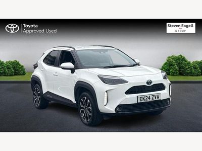 White Used 2024 Toyota Yaris Hybrid Design Hatchback | £24,101 (Expensive)