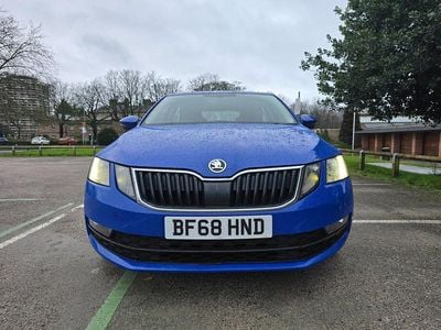 Used Skoda Octavia SE Technology 115 HP (84 kW) 2018 Blue Hatchback