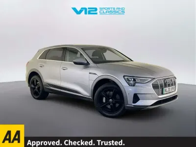 Begagnad Audi e-tron Advanced 230 kW (313 HK) 2020 Silver SUV