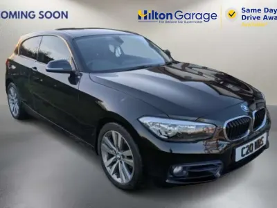 Usado BMW 118 Sport Line 2019 Preto Citadino