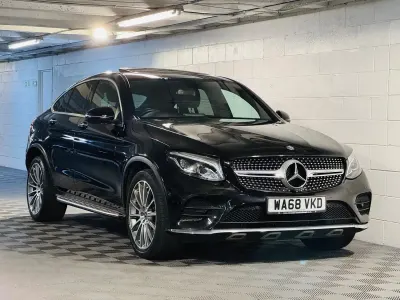 Used Mercedes GLC250 AMG Line Premium 211 HP (155 kW) 2018 Black Coupe