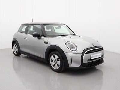 Used Mini Cooper Classic 134 HP (98 kW) 2023 Silver Hatchback