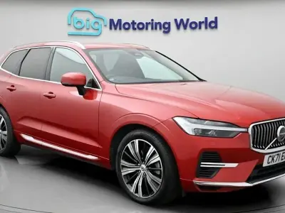 Usado Volvo XC60 Inscription 390 HP (286 kW) 2021 Vermelho SUV