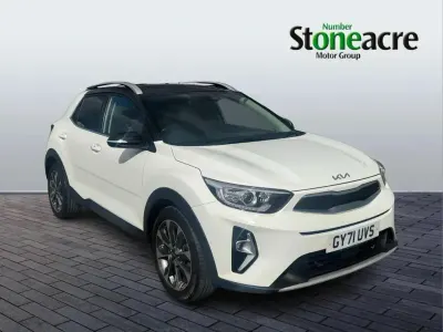 Used Kia Stonic 118 HP (86 kW) 2022 White SUV