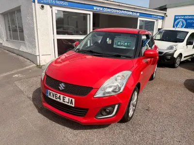 Begagnad Suzuki Swift SZ3 2014 Röd Halvkombi