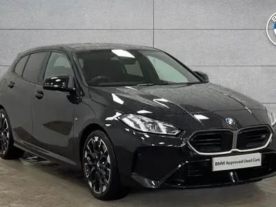 Usado BMW M135 Shadowline 296 CV (217 kW) 2025 Negro Utilitario